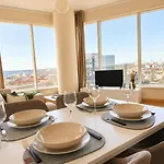 Panoramic Sea View -11th Floor דירה *
